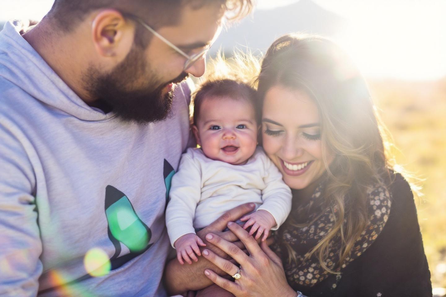 Zaz est-elle enceinte de son premier enfant à 44 ans ? Qui est le père ?